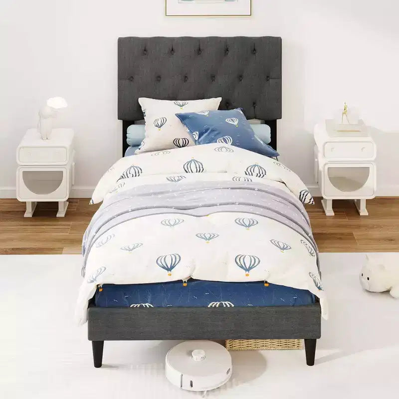 Telaio letto Twin/Full/Queen size con testiera trapuntata e doghe in legno, facile da montare