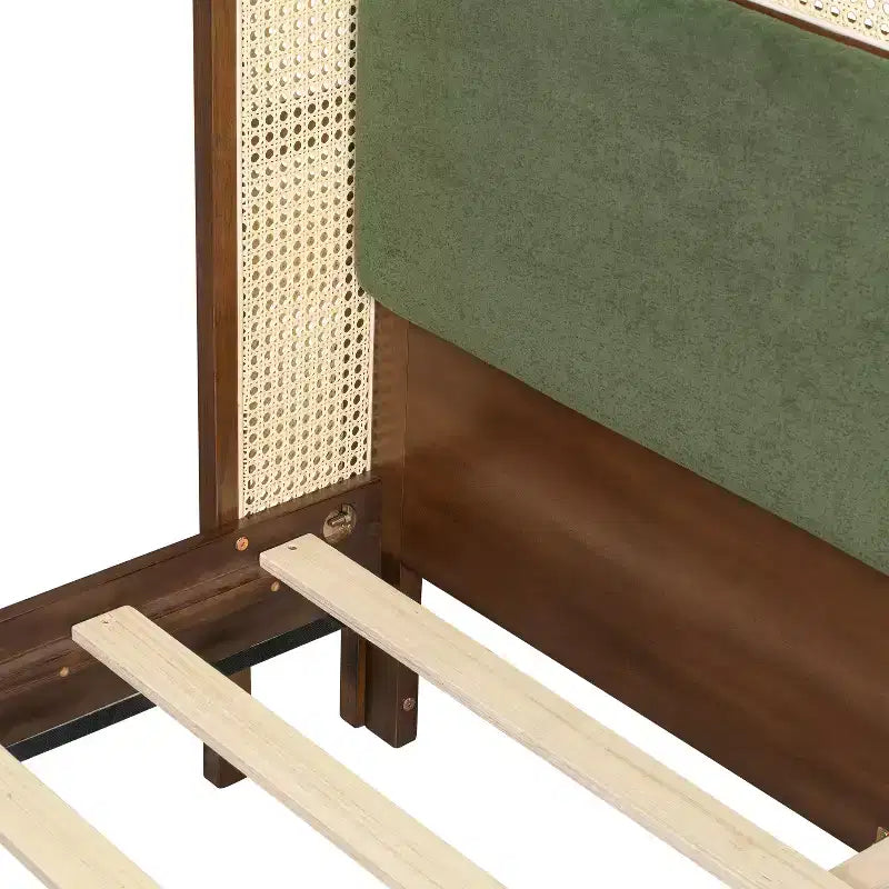 Struttura letto a piattaforma Queen/King Size con testiera imbottita Wingback e robusto telaio in legno, Bohémien