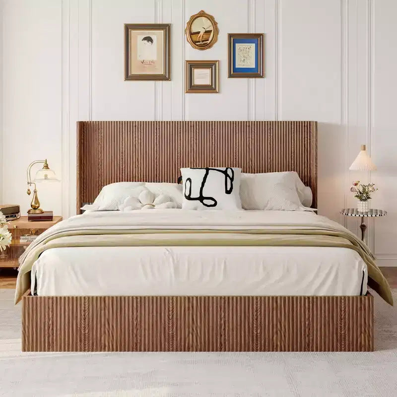 Struttura Letto Matrimoniale Extra-Large con Motivo a Onde e Contenitore Sollevabile, Senza Molle/Silenziosa, Legno Naturale a Doghe Marrone