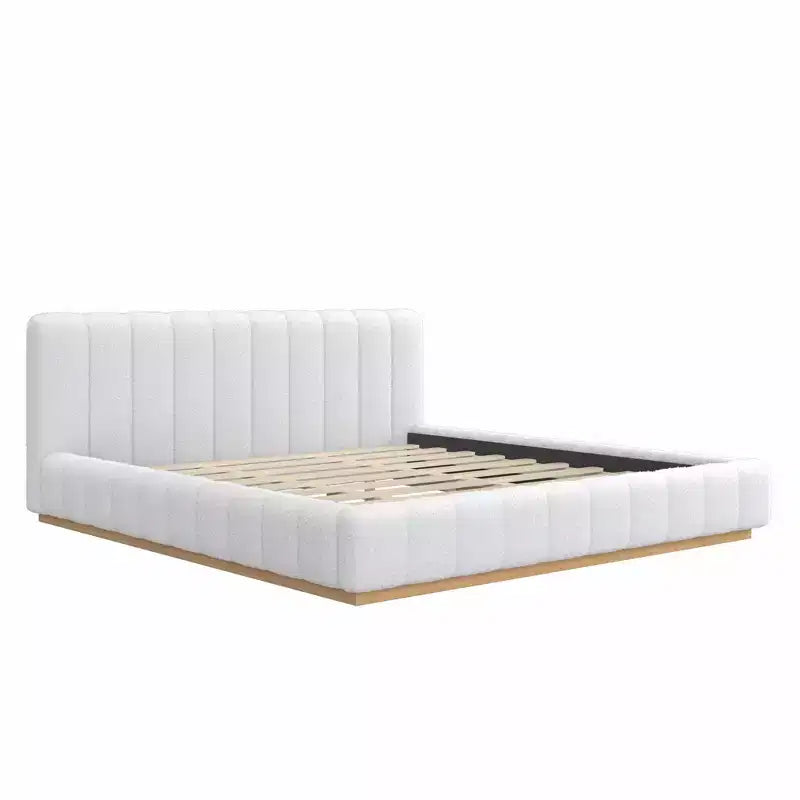 Struttura letto a piattaforma matrimoniale/king-size, con rivestimento in bouclé e base in legno, a basso profilo per camera da letto, appartamento
